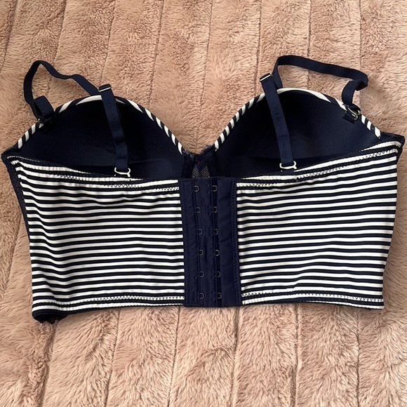 Tommy Hilfiger 36B push-up bra - Picture 4 of 7